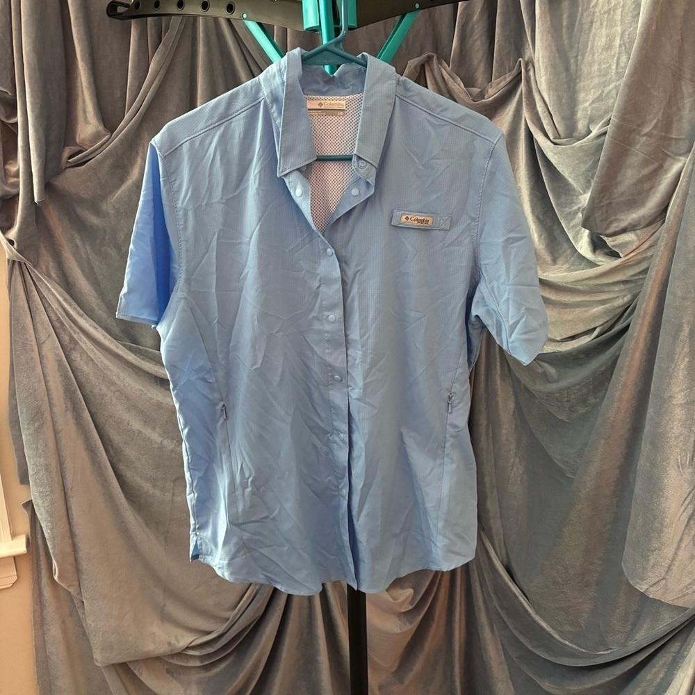 Columbia Blue Casual Button Down Shirt Lightweight size large